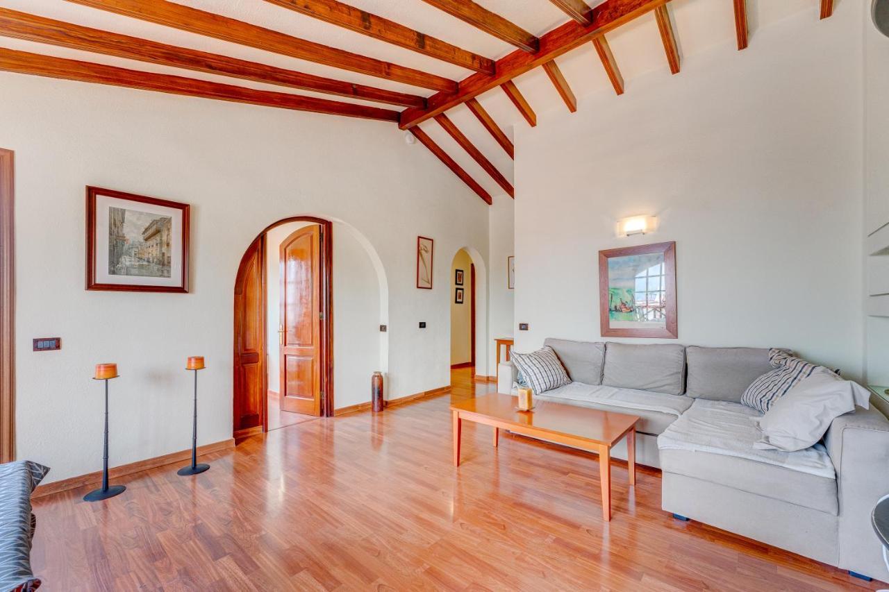 Buenavista Panoramic Villa In Costa Adeje Bagian luar foto